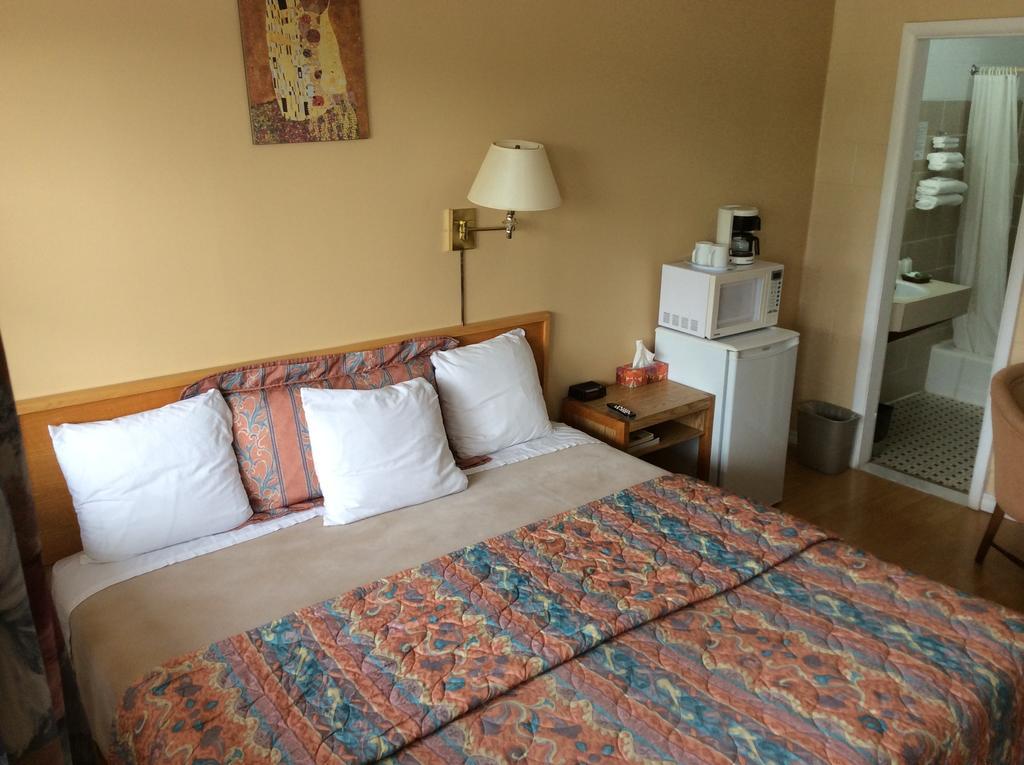 Long Sault Lion Motel חדר תמונה