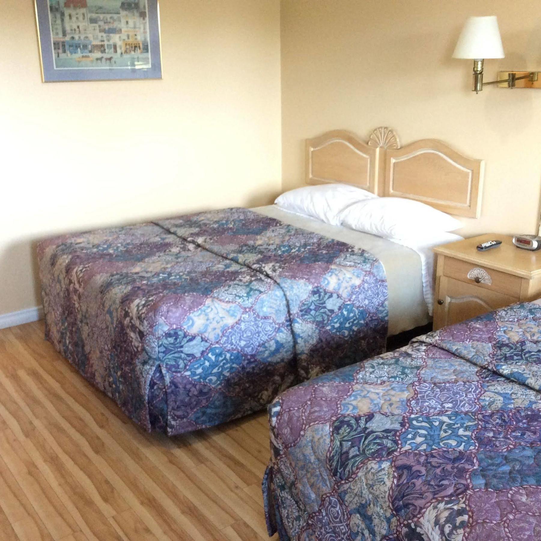 Long Sault Lion Motel מראה חיצוני תמונה